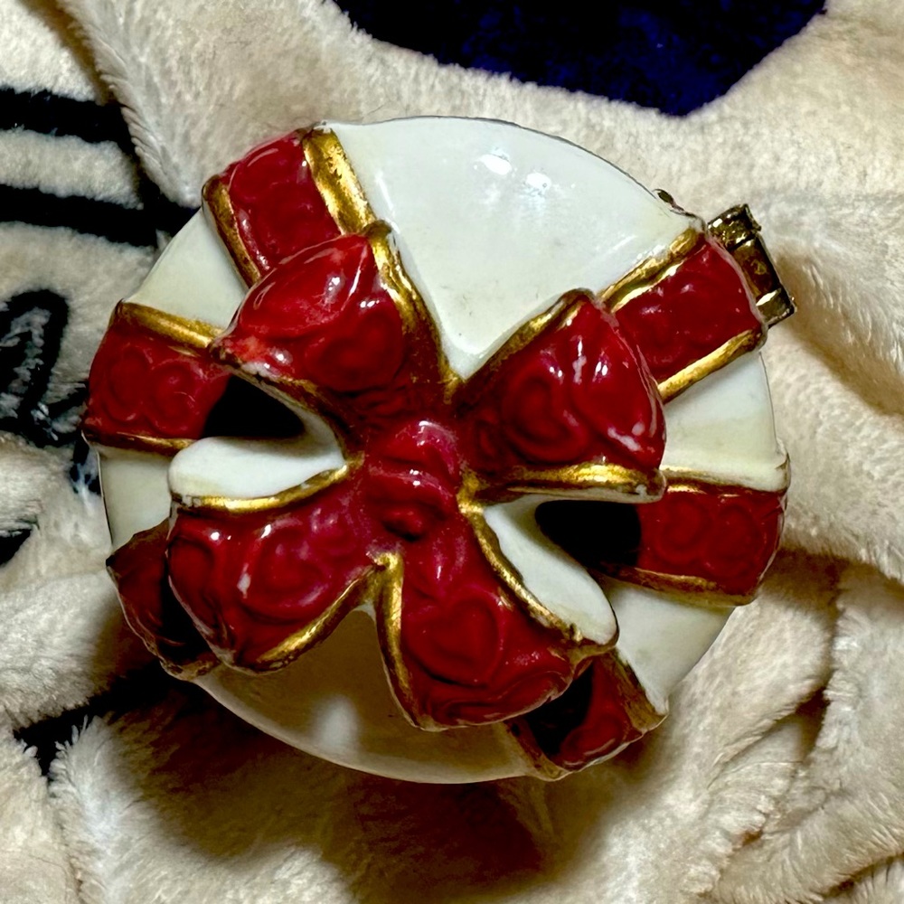 Gift trinket box
